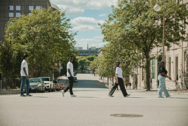 Infographie&nbsp;| La transition au secondaire : un nouveau commencement ou le commencement de la fin?